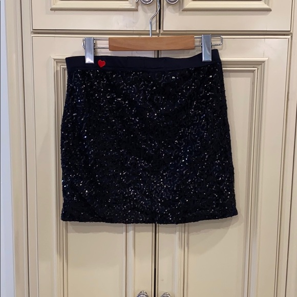 Unique mini sequinned skirt - Picture 2 of 6